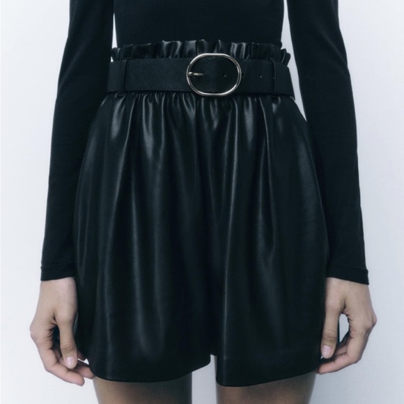 Zara Belted Faux Leather Shorts - Picture 5 of 14
